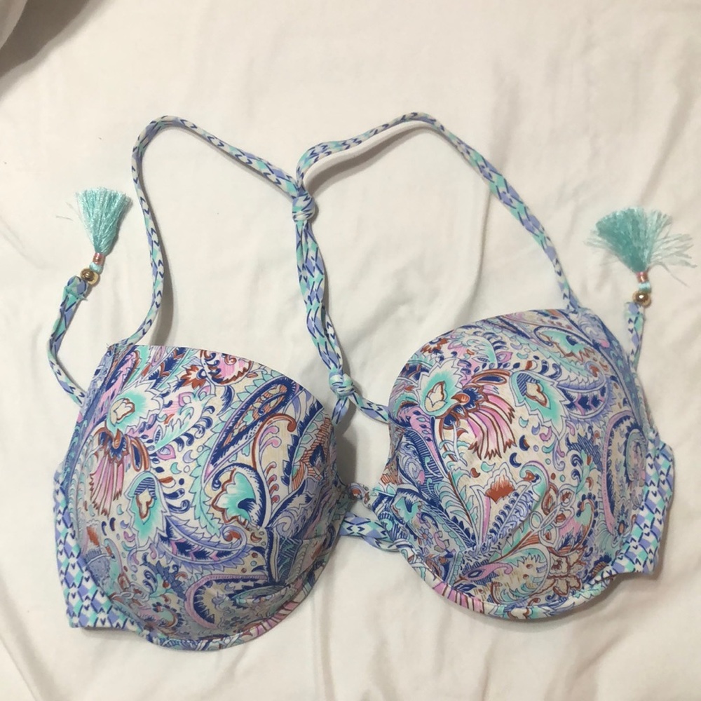 Victoria’s Secret Swim top 36DD